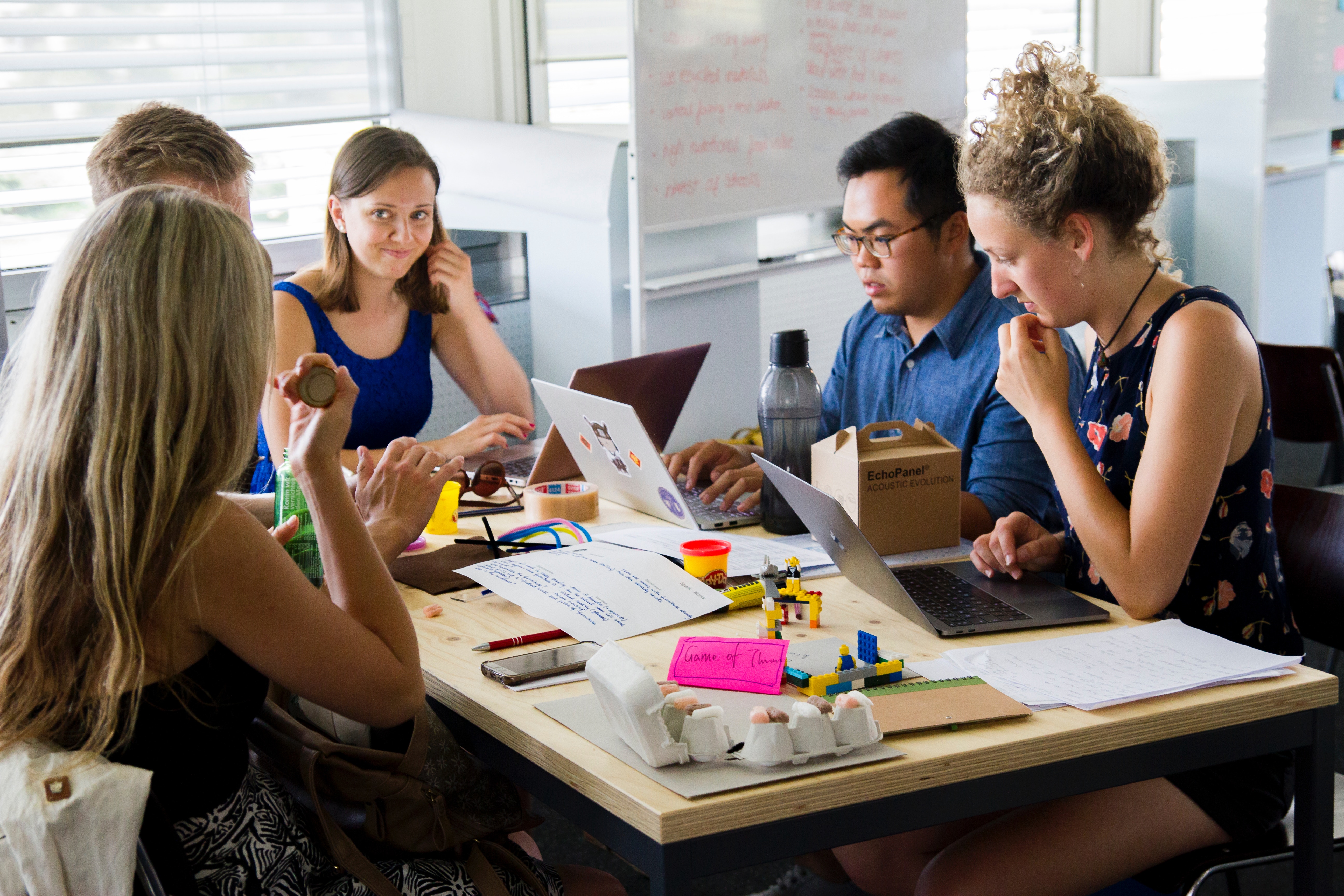 Read about those online meeting fails and how to avoid with the unified communications on the eaziUC collaborative learning blog.